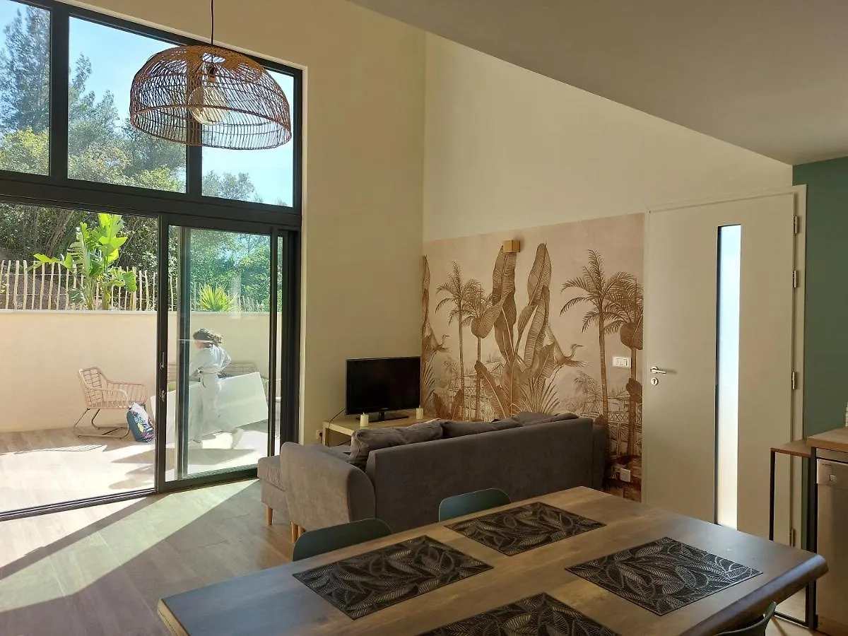 La Belle De Cassis Villa